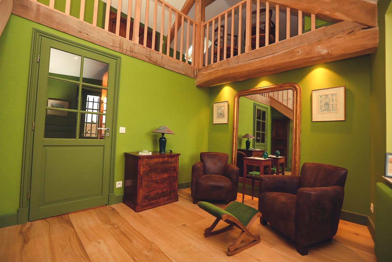 La Petite Ferme Bed & Breakfast Chérence Exterior photo